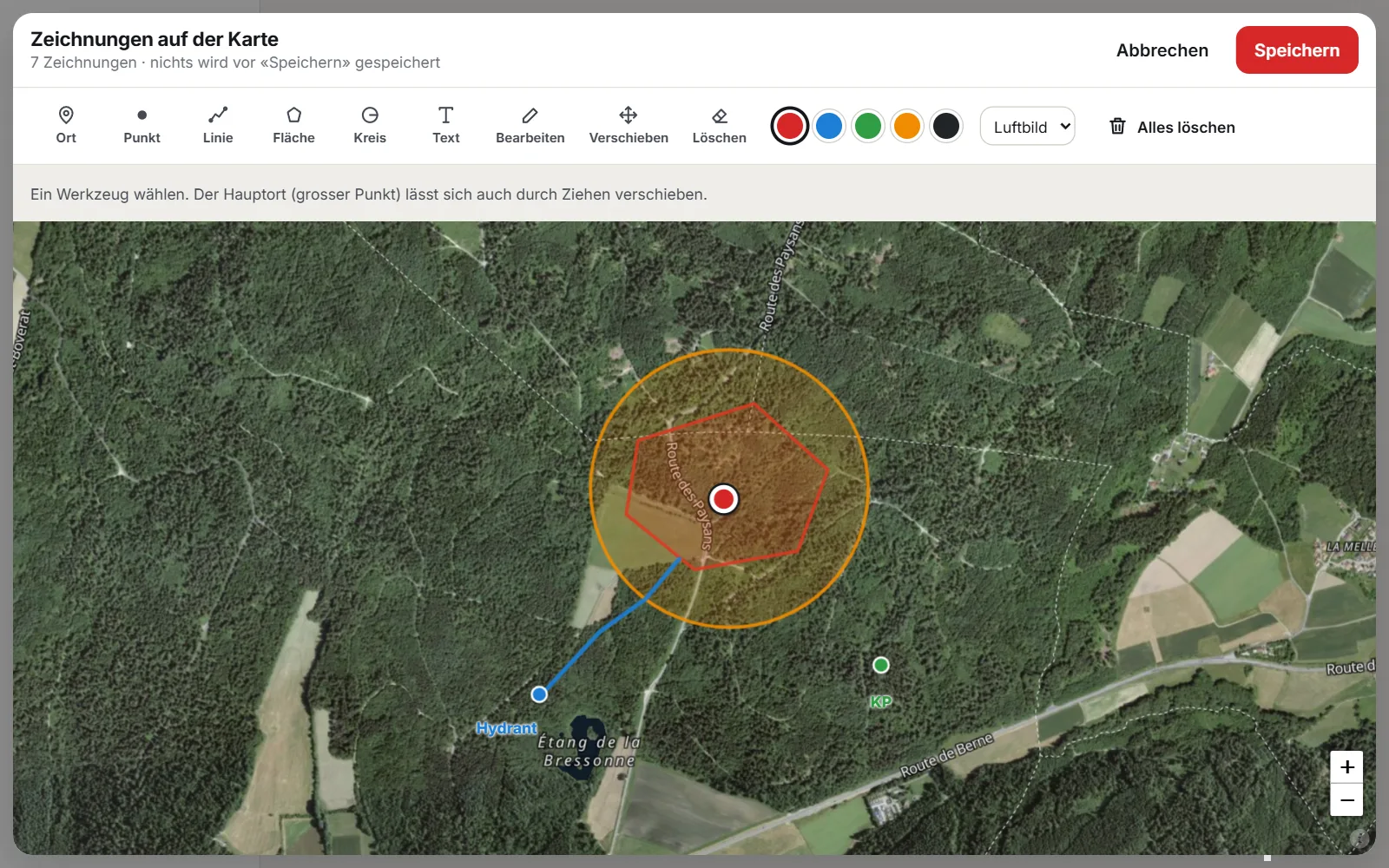 Screenshot (fiktive Daten): Eine Fläche, ein Perimeter und eine Linie, auf ein Luftbild eines Waldes gezeichnet